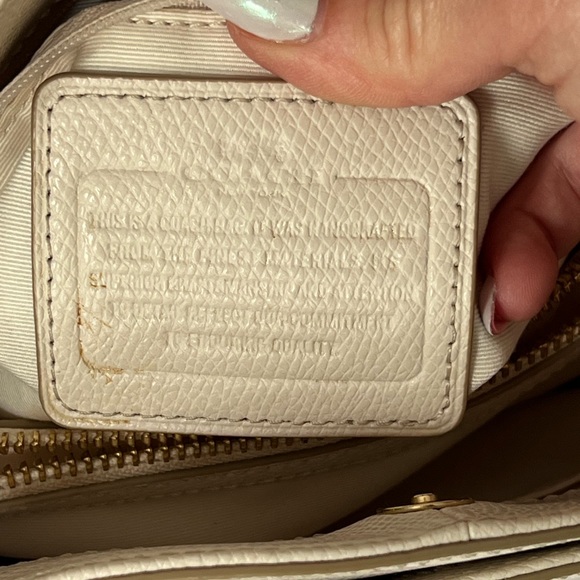 Vintage Coach Handbag/Crossbody - Picture 5 of 15